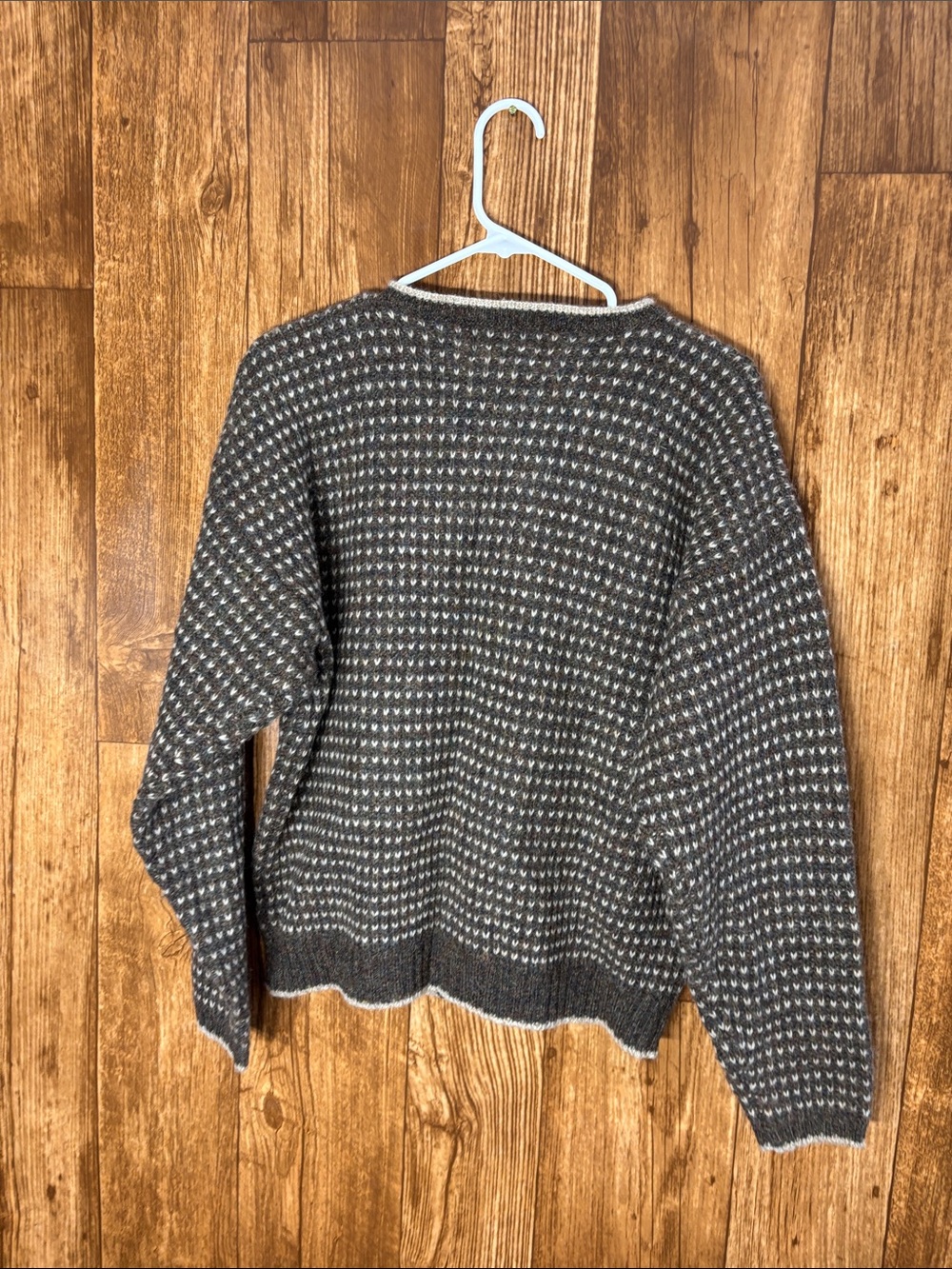 Woolrich Charcoal and Cream Patterned Button Cardigan - Picture 5 of 5